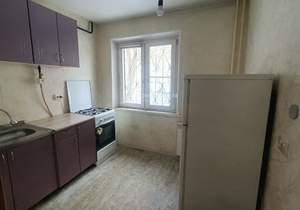 2-к квартира, вторичка, 43м2, 1/5 этаж