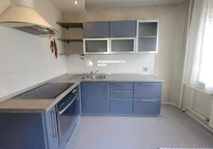 Студия квартира, вторичка, 53м2, 3/9 этаж