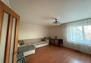 4-к квартира, вторичка, 122м2, 9/9 этаж