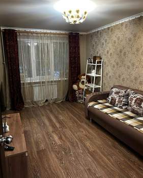 2-к квартира, вторичка, 43м2, 1/5 этаж