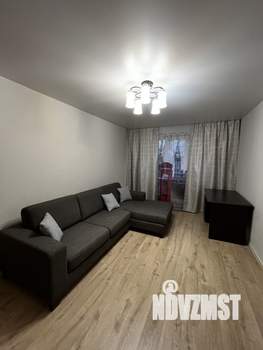 2-к квартира, вторичка, 44м2, 1/5 этаж