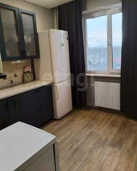 2-к квартира, вторичка, 61м2, 8/10 этаж