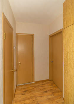 2-к квартира, вторичка, 65м2, 1/10 этаж