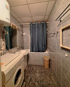 4-к квартира, вторичка, 104м2, 4/5 этаж