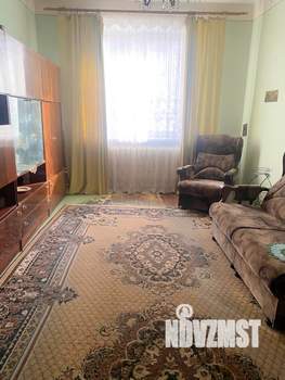 3-к квартира, вторичка, 74м2, 1/5 этаж