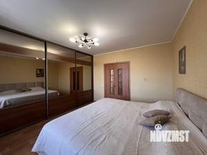 4-к квартира, вторичка, 115м2, 3/10 этаж