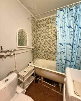 3-к квартира, вторичка, 43м2, 3/5 этаж