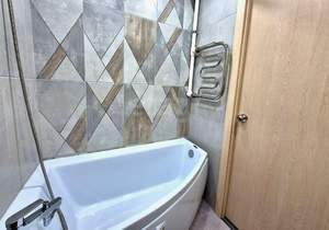 2-к квартира, вторичка, 58м2, 8/9 этаж