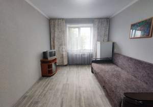 3-к квартира, вторичка, 64м2, 1/10 этаж