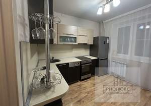 2-к квартира, вторичка, 65м2, 8/10 этаж