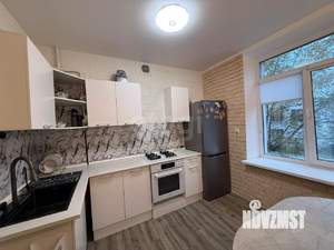 3-к квартира, вторичка, 71м2, 1/3 этаж