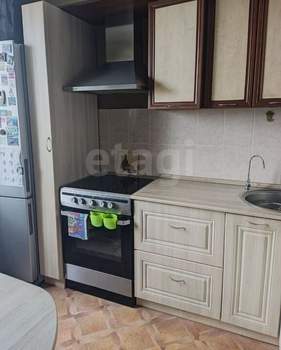 3-к квартира, вторичка, 65м2, 9/10 этаж