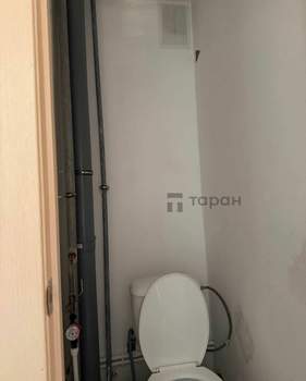 2-к квартира, вторичка, 63м2, 8/10 этаж