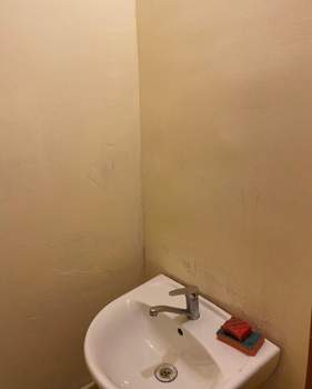 2-к квартира, вторичка, 65м2, 4/10 этаж