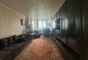 3-к квартира, вторичка, 82м2, 6/6 этаж