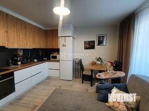 2-к квартира, вторичка, 39м2, 10/18 этаж