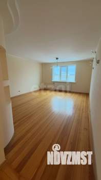 3-к квартира, вторичка, 109м2, 9/10 этаж