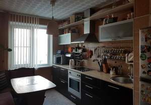 3-к квартира, вторичка, 65м2, 4/10 этаж