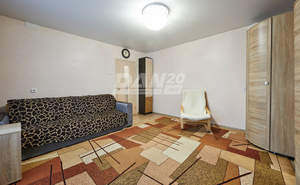 3-к квартира, вторичка, 71м2, 1/10 этаж