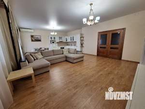 3-к квартира, вторичка, 138м2, 8/15 этаж