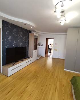 3-к квартира, вторичка, 102м2, 5/10 этаж