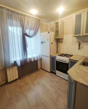 2-к квартира, вторичка, 46м2, 3/5 этаж