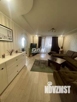 4-к квартира, вторичка, 121м2, 5/10 этаж