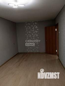 3-к квартира, вторичка, 63м2, 5/5 этаж