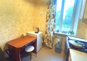 2-к квартира, вторичка, 68м2, 1/3 этаж
