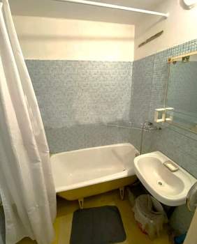 2-к квартира, вторичка, 52м2, 8/10 этаж