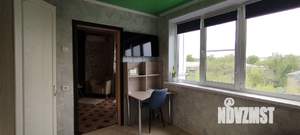 4-к квартира, вторичка, 60м2, 5/5 этаж
