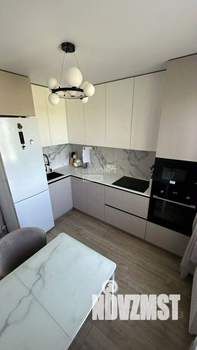 2-к квартира, вторичка, 60м2, 4/10 этаж