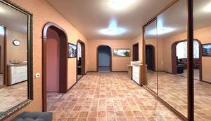 4-к квартира, вторичка, 121м2, 2/11 этаж