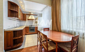 3-к квартира, вторичка, 59м2, 3/5 этаж