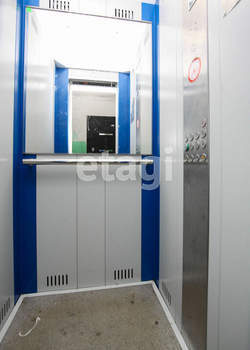 1-к квартира, вторичка, 33м2, 9/9 этаж