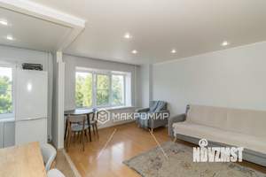 2-к квартира, вторичка, 43м2, 3/5 этаж