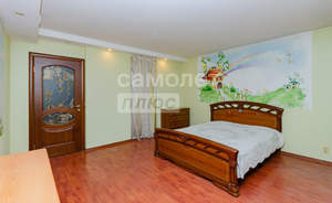 4-к квартира, вторичка, 124м2, 3/10 этаж