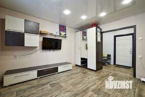 2-к квартира, вторичка, 57м2, 1/9 этаж