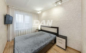 4-к квартира, вторичка, 63м2, 5/5 этаж