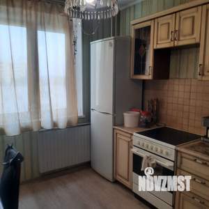 2-к квартира, вторичка, 63м2, 7/10 этаж