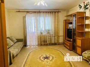 2-к квартира, вторичка, 60м2, 1/10 этаж