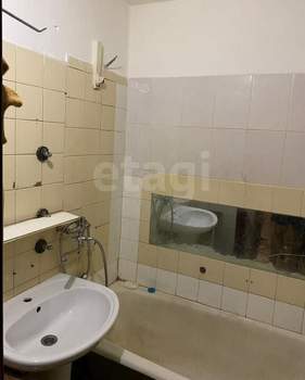 3-к квартира, вторичка, 66м2, 2/10 этаж