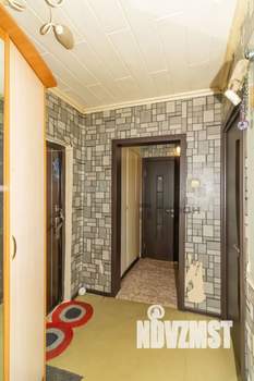 2-к квартира, вторичка, 50м2, 1/10 этаж