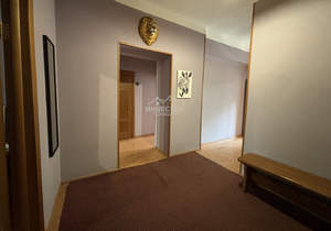 3-к квартира, вторичка, 76м2, 2/4 этаж