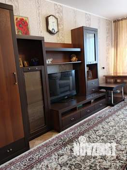 3-к квартира, вторичка, 65м2, 8/10 этаж