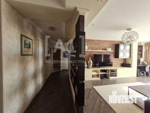 3-к квартира, вторичка, 118м2, 8/19 этаж