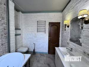 3-к квартира, вторичка, 74м2, 2/4 этаж