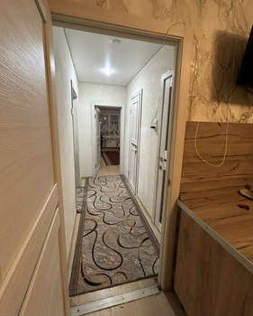 2-к квартира, вторичка, 52м2, 1/10 этаж