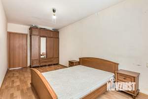 2-к квартира, вторичка, 64м2, 1/10 этаж