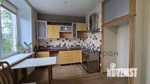 3-к квартира, вторичка, 74м2, 4/5 этаж